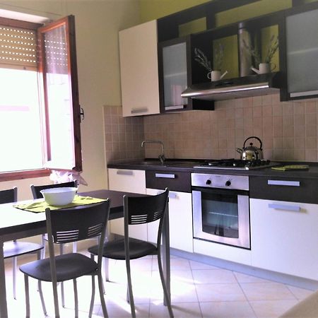 Seaside Holidays Apartman Alghero Szoba fotó