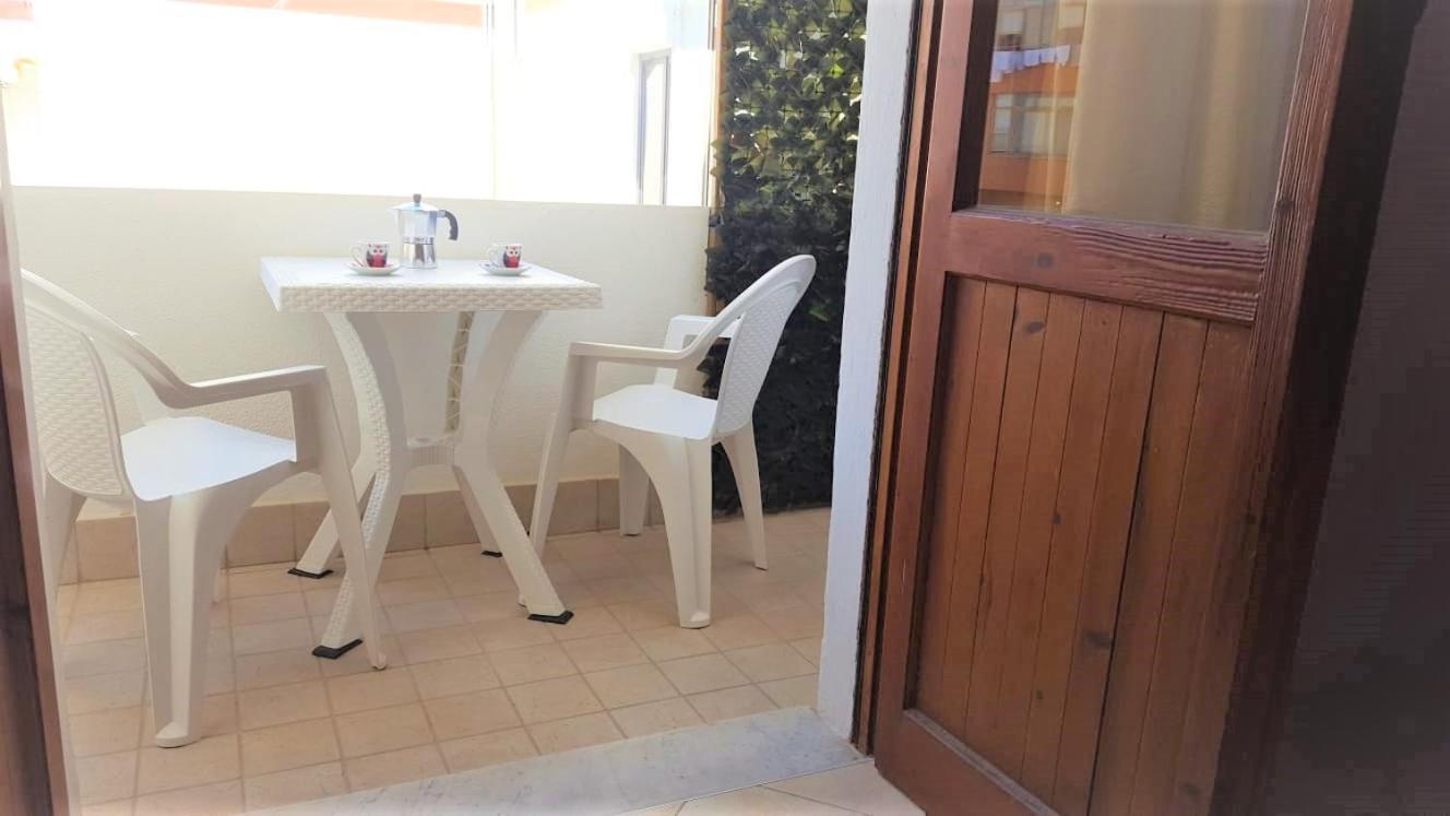 Seaside Holidays Apartman Alghero Szoba fotó